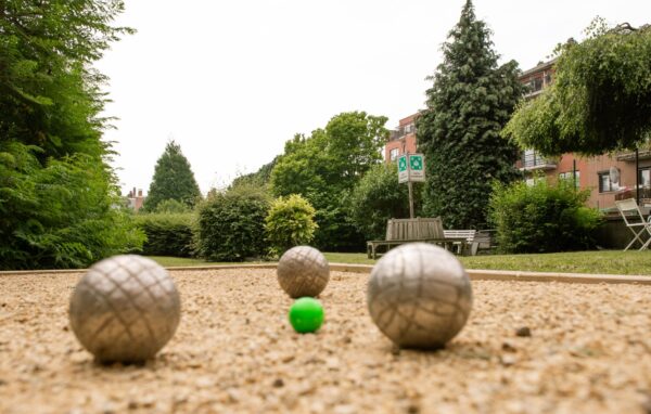 Mélopée Jardin boules de pétanque - maison de repos - Bruxelles