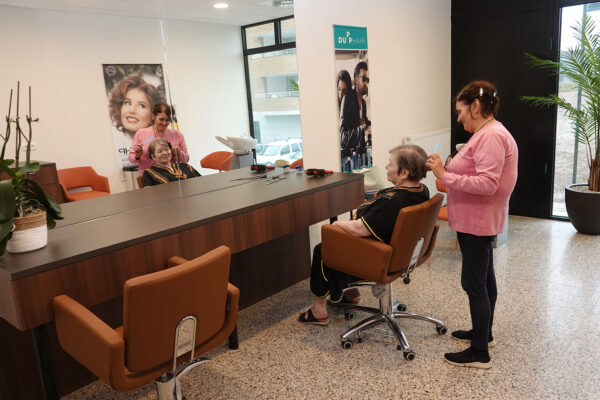 Saphir salon de coiffure Maison de repos Résidences services - Laeken Bruxelles
