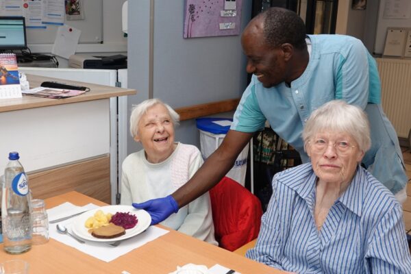 Golden Morgen- restaurant service à table maison de repos - Lontzen