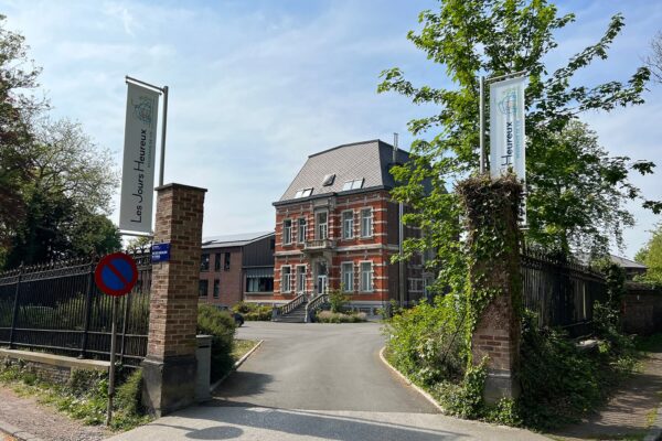 Les Jours Heureux - Façade maison de repos - Charleroi
