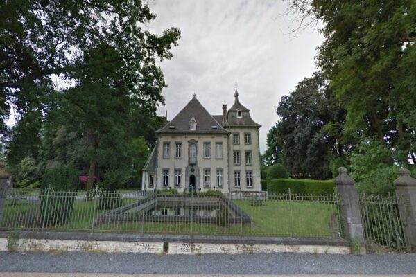 Les Jardins d'Astrid Façade maison de repos - Maurage