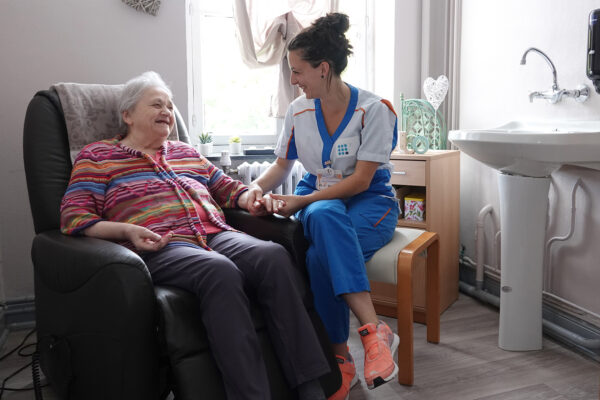Saint-Charles - Chambre conversation entre 2 personnes -Maison de repos - Bouillon