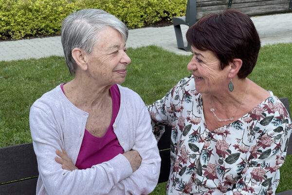 VII Voyes - Conversation entre 2 personnes - maison de repos - Vedrin